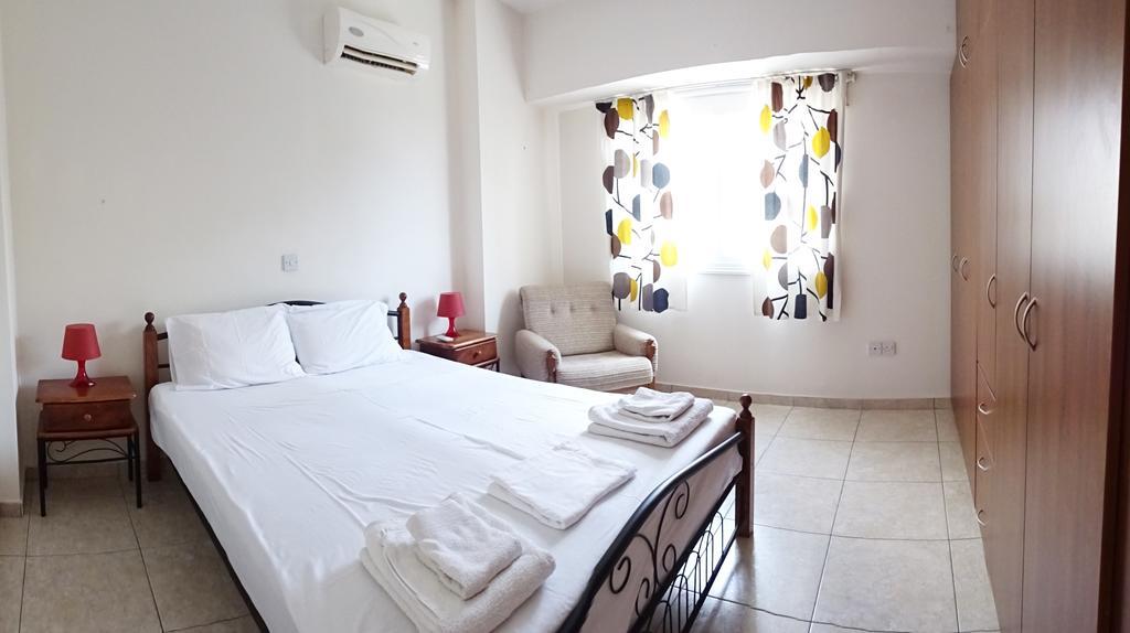 Appartement Melpo Court à Geroskipou Extérieur photo